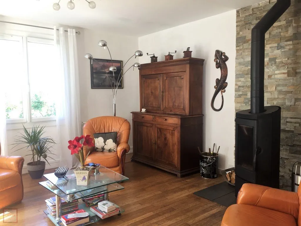 MAISON DE VILLE AU CALME JARDIN 600 M&sup2;