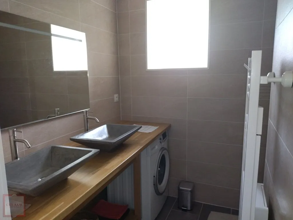 CHARMANTE MAISON RENOVEE EN PIERRE