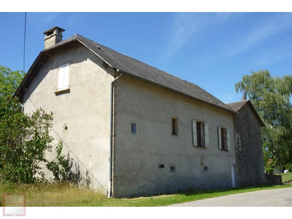 SYMPATHIQUE CORPS DE FERME