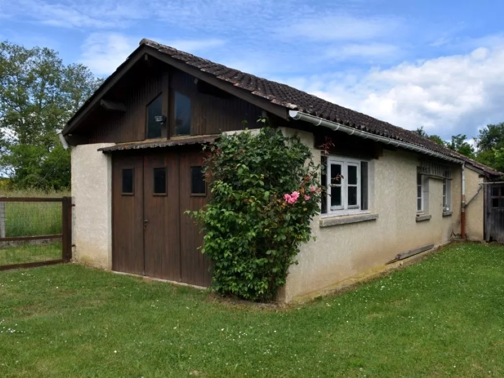 MAISON SUR SOUS-SOL ANNEES 70