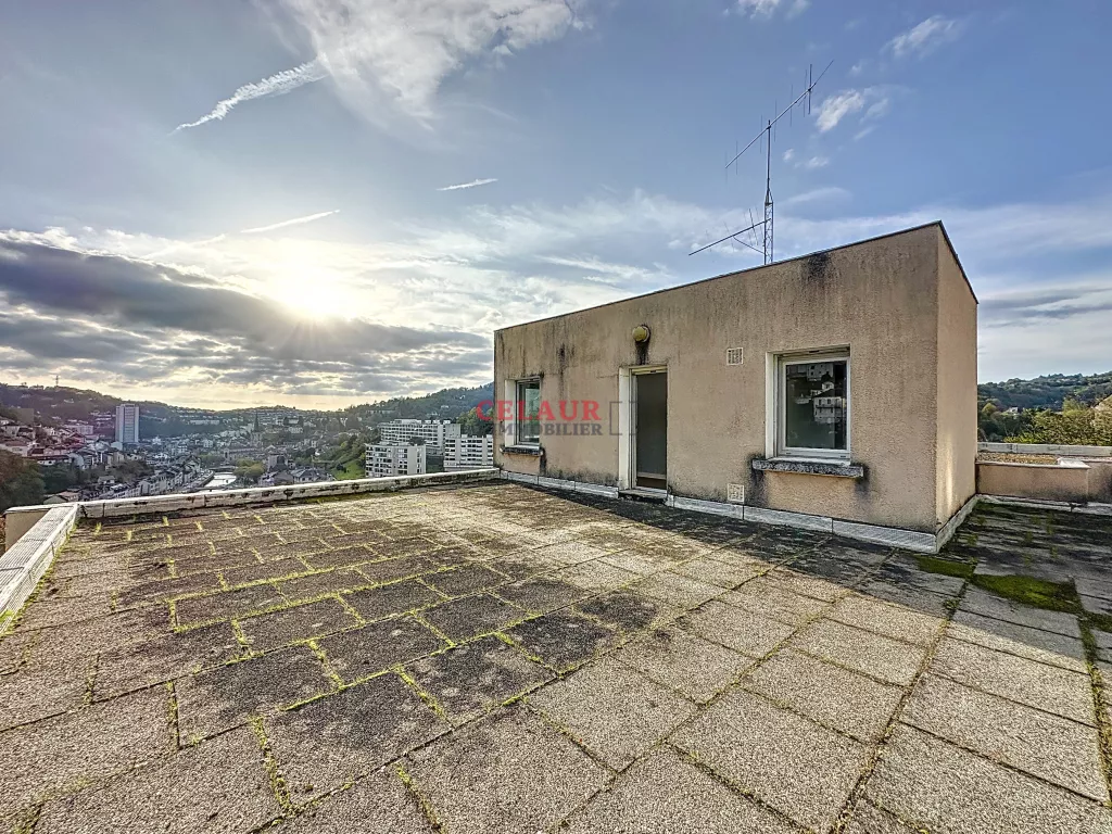 MAISON AVEC VUE IMPRENABLE