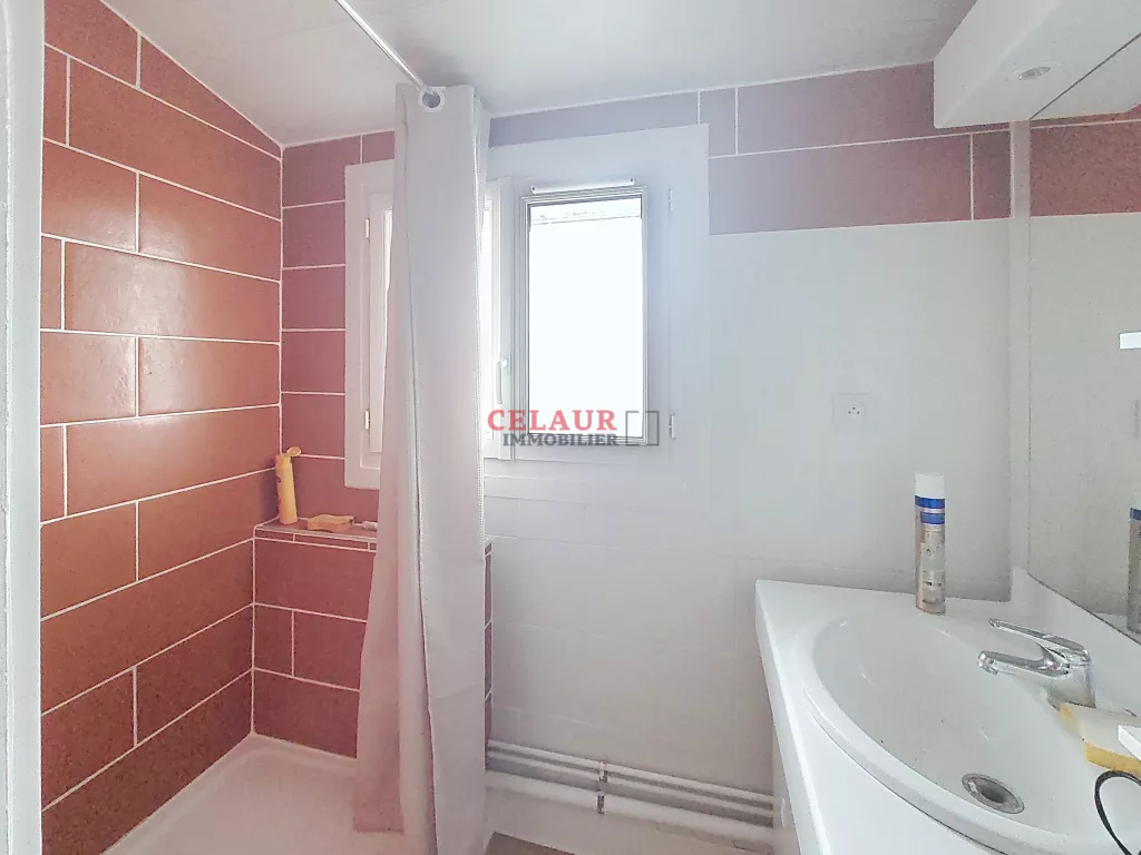 Chambre en colocation meubl&eacute;e