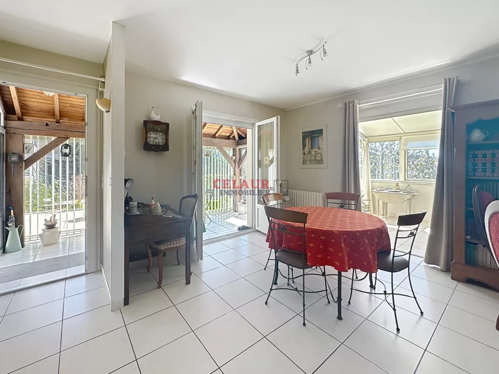 MAISON CL&Eacute; EN MAIN DANS UNE IMPASSE