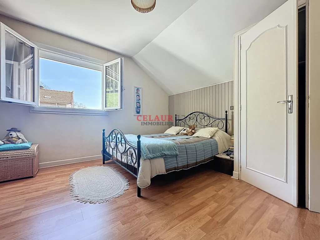 MAISON CL&Eacute; EN MAIN DANS UNE IMPASSE