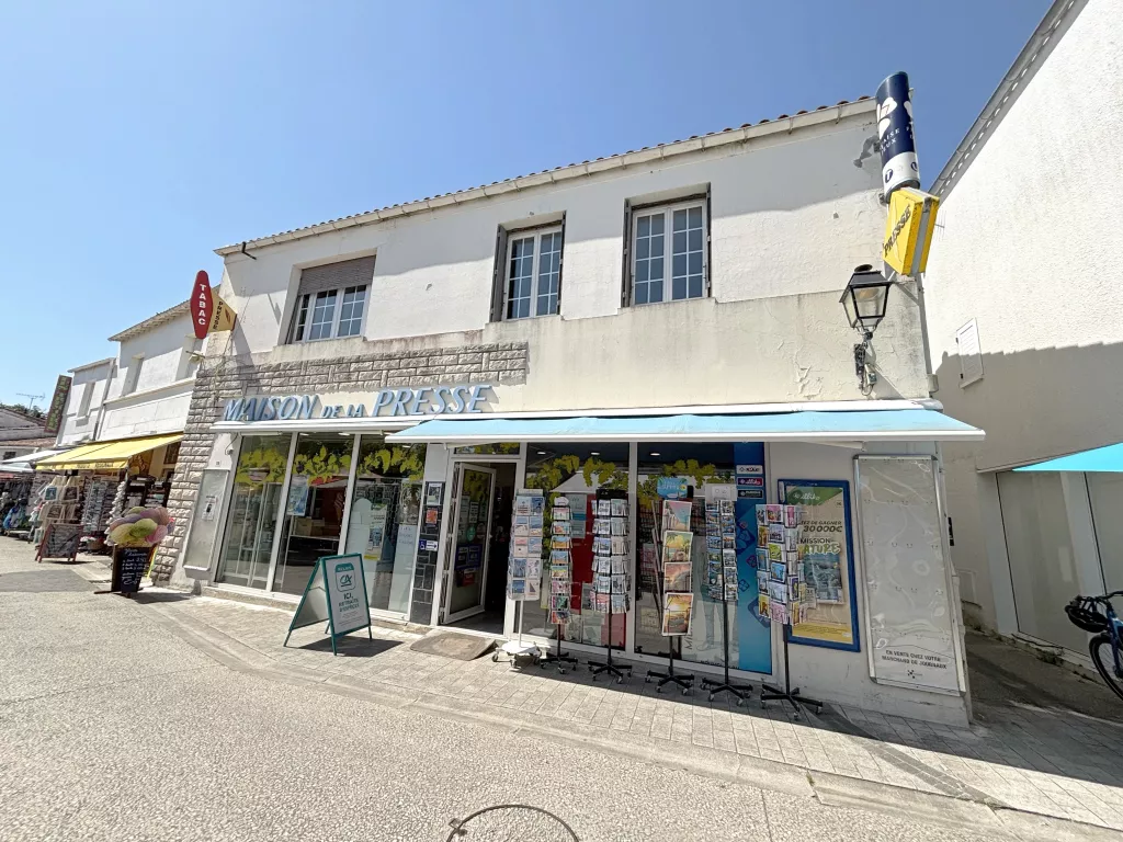 Ensemble immobilier au c&oelig;ur de Saint-Trojan-les-Bains