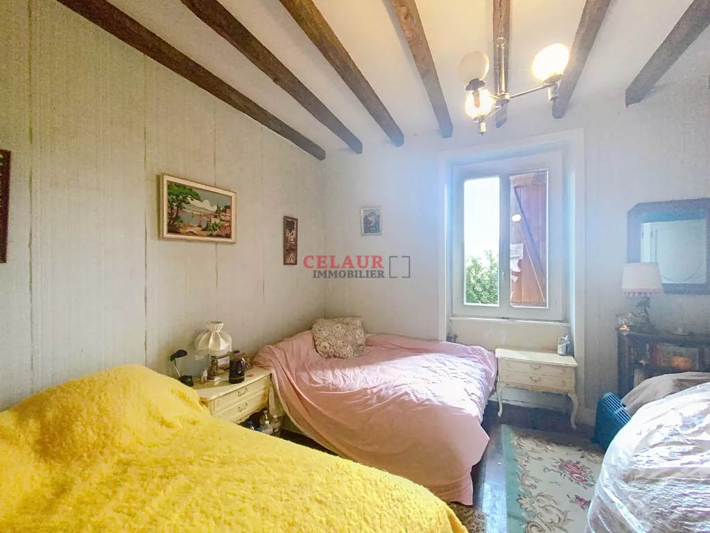 Propri&eacute;t&eacute; rurale isol&eacute;e