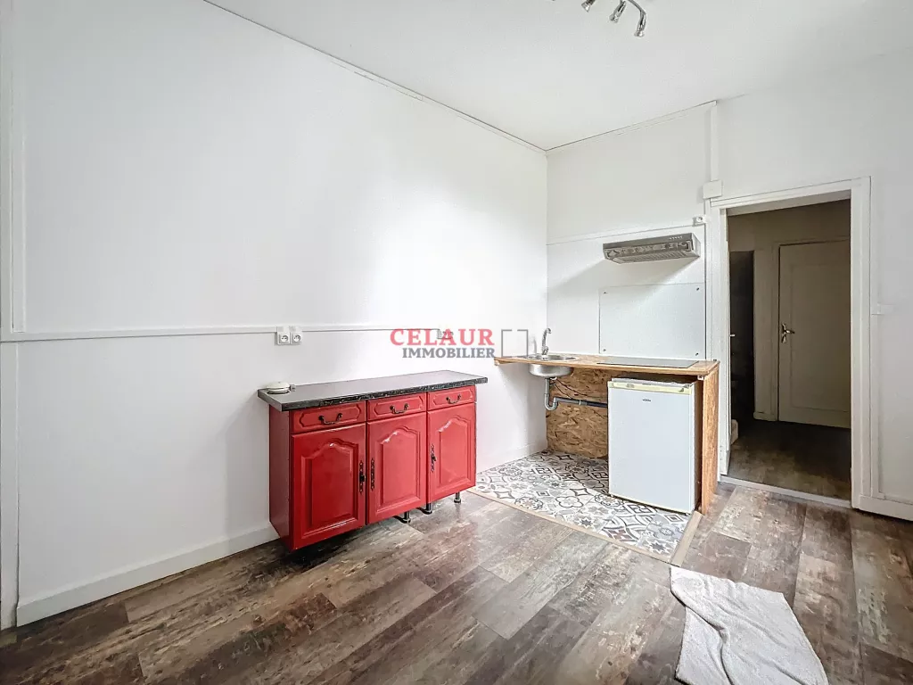 ENSEMBLE DE DEUX APPARTEMENTS