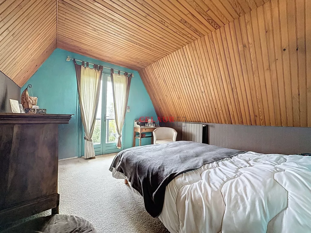 MAISON AVEC PISCINE ET D&Eacute;PENDANCE &Agrave; 15 MINUTES DE TULLE