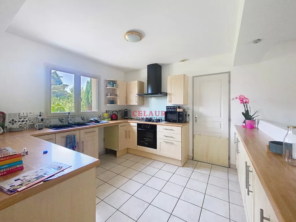 PLAIN PIED SUR LES HAUTEURS