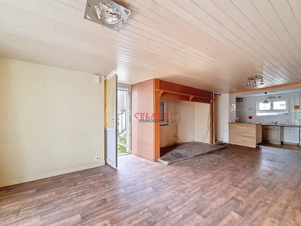 Ensemble immobilier en pierres