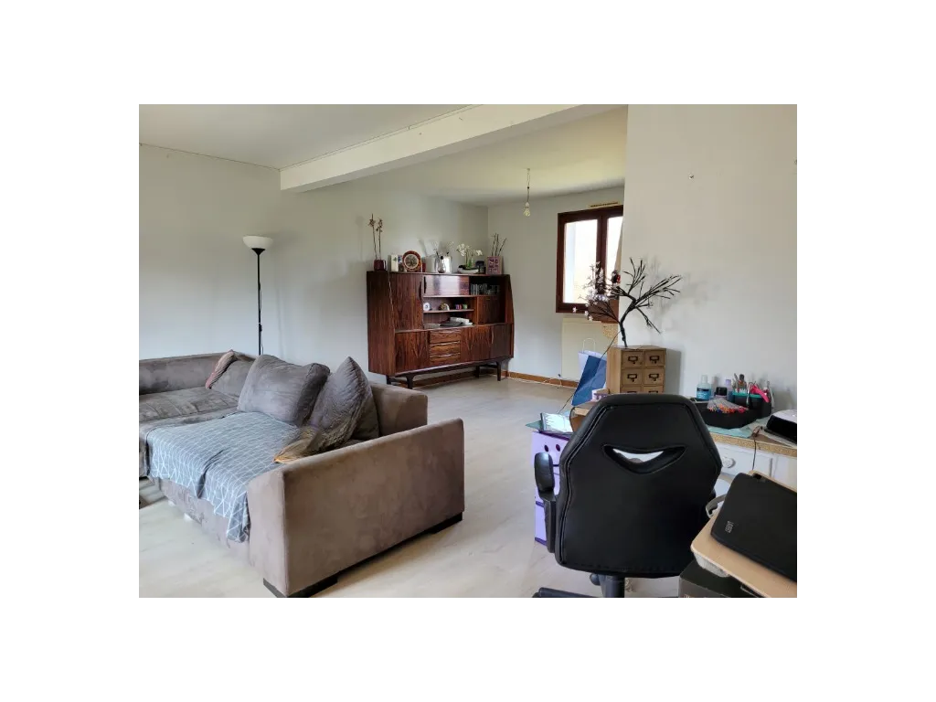 MAISON A DEUX PAS D'EGLETONS