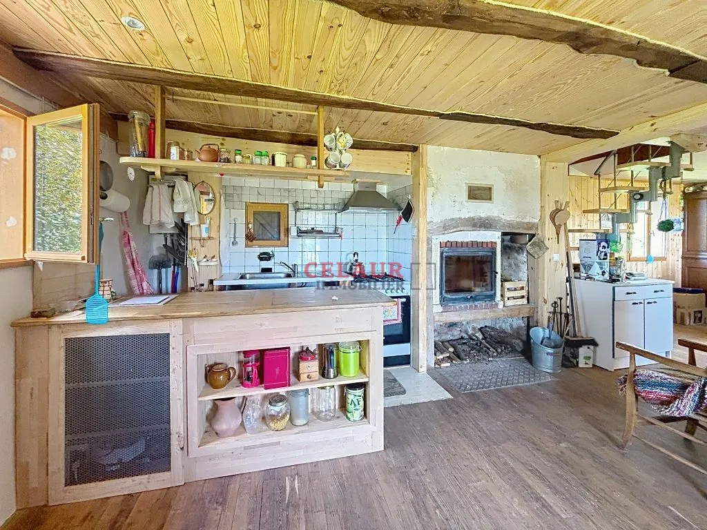 CABANE DE VIGNE BELLE VUE AUTONOMIE ELECTRIQUE SUR 1389 M&sup2;