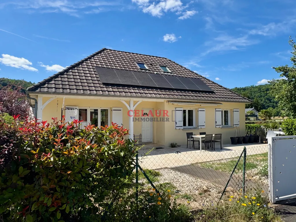 Pavillon proche du centre ville avec piscine