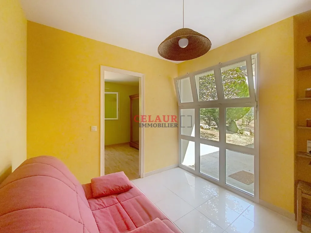 MAISON DE PLAIN PIED avec jolie vue sur la campagne